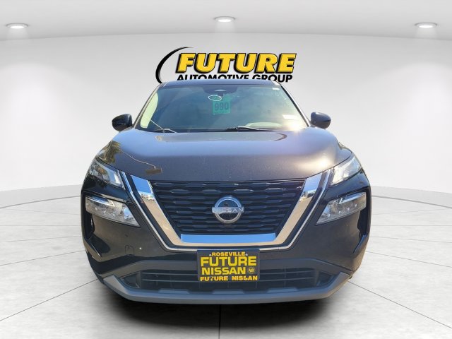 Certified 2023 Nissan Rogue SV FWD image 2