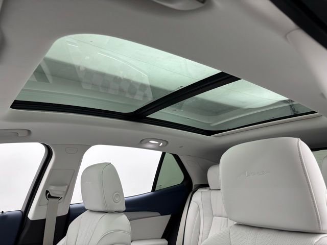 New 2026 Buick Envision Avenir image 5