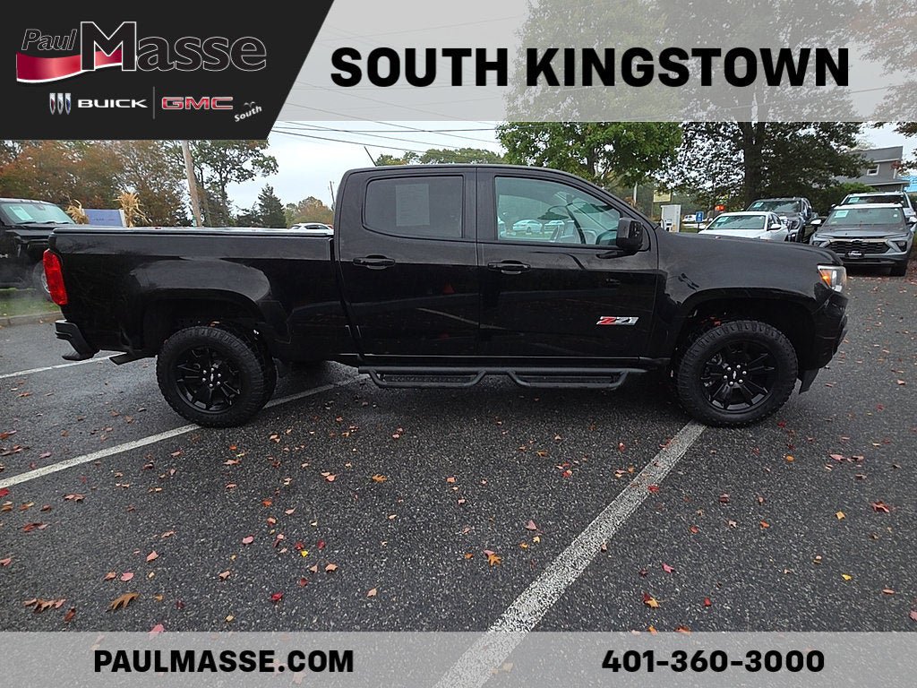 Used 2022 Chevrolet Colorado Z71 w/ Z71 Midnight Edition AWD/4WD image 4