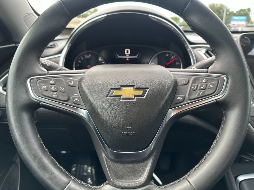 Used 2024 Chevrolet Malibu LT FWD image 22