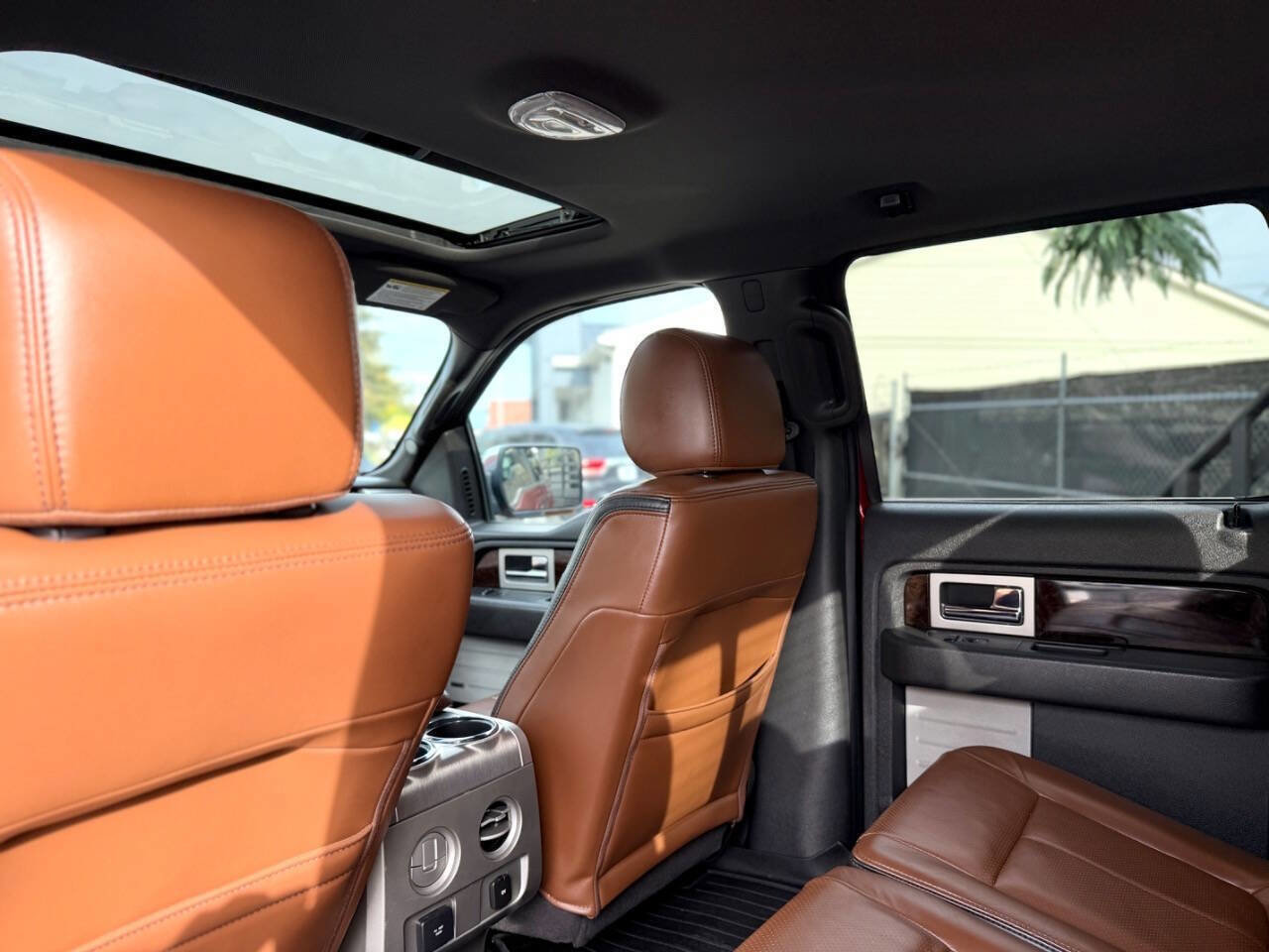 Used 2013 Ford F150 Platinum AWD/4WD image 14