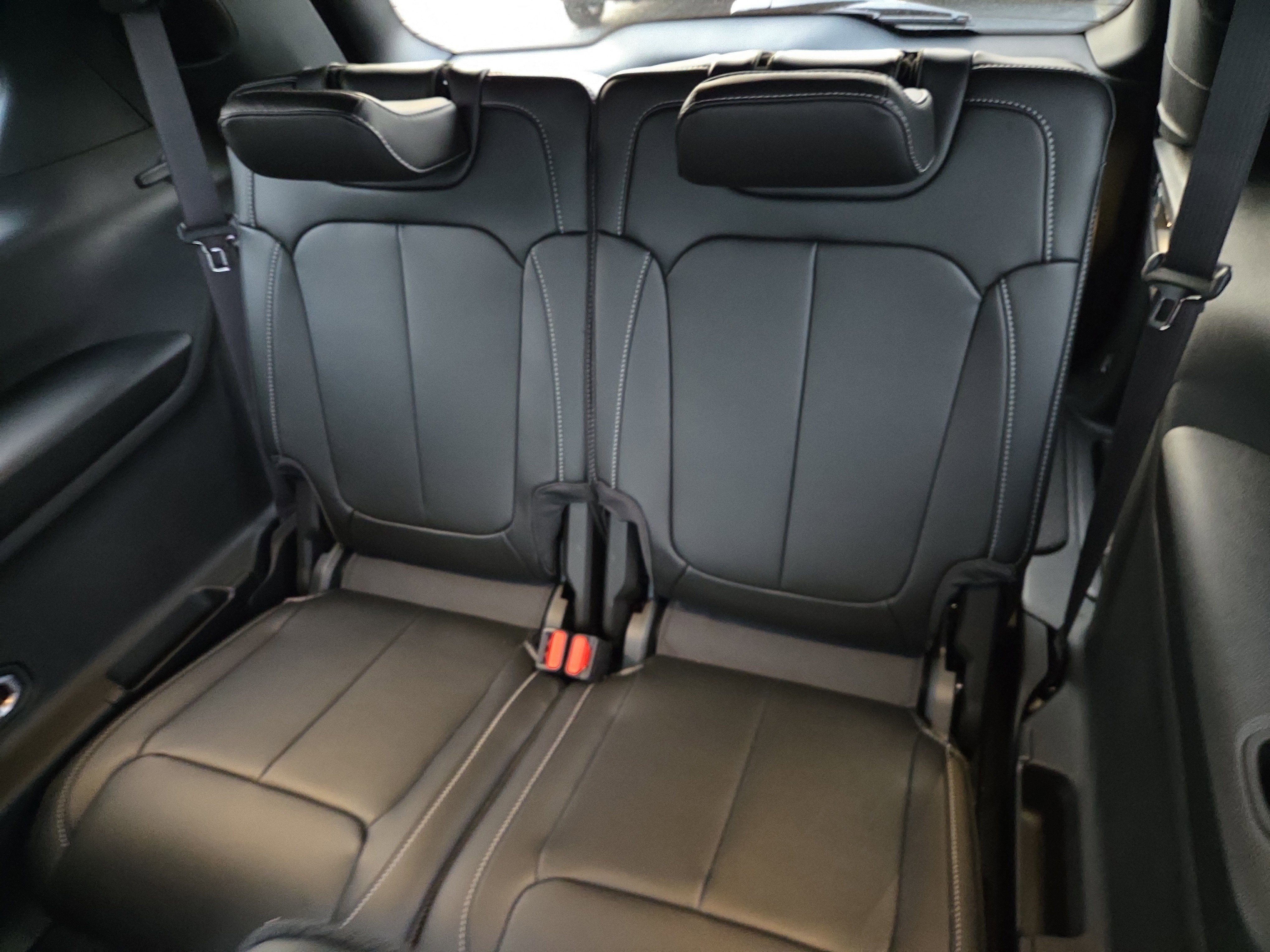 New 2025 Jeep Grand Cherokee L Limited w/ Trailer Tow Package image 7