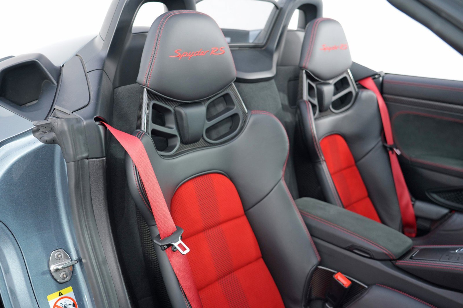 Used 2024 Porsche 718 Boxster Spyder RS w/ Light Design Package RWD image 33