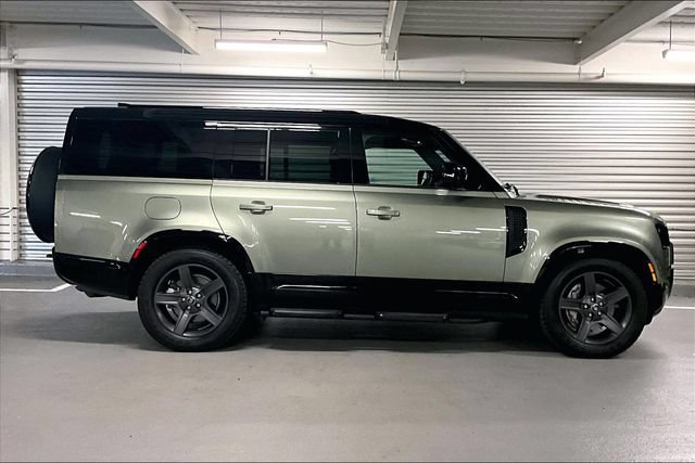 Certified 2025 Land Rover Defender 130 X-Dynamic SE AWD/4WD image 14