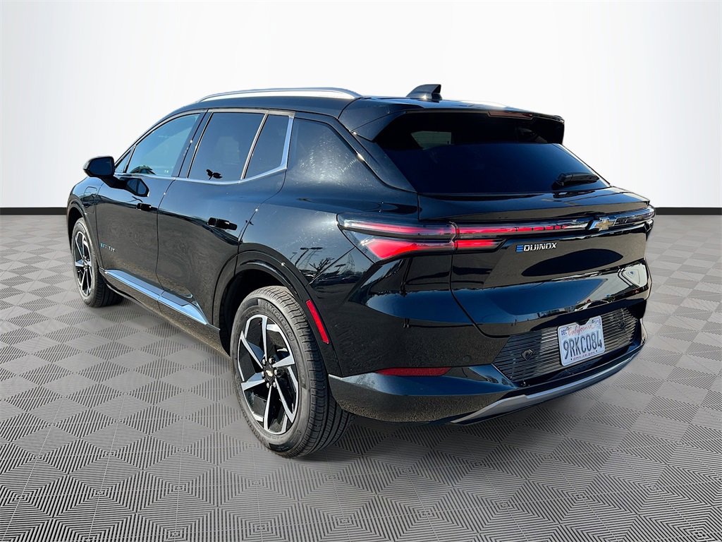 Used 2025 Chevrolet Equinox EV LT w/ Convenience Package image 5