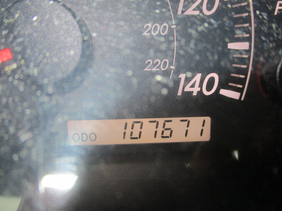 Used 2005 Toyota Camry XLE w/ VSC & Side Airbag Pkg FWD image 29