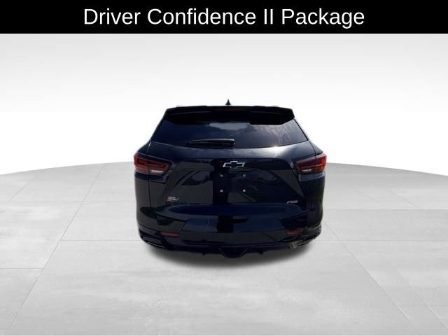 Certified 2024 Chevrolet Blazer RS w/ Driver Confidence II Package image 6