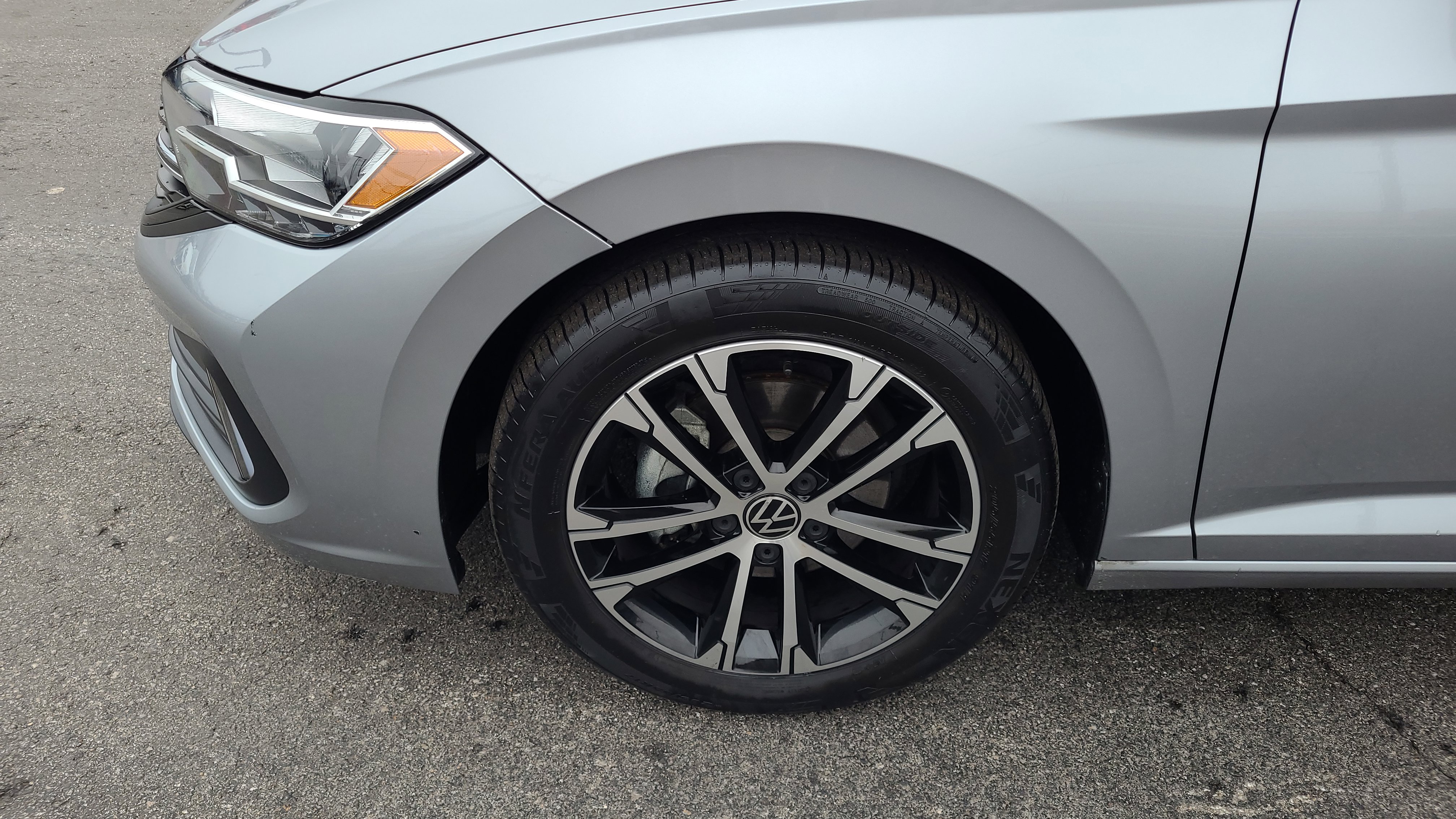 Used 2023 Volkswagen Jetta Sport image 10