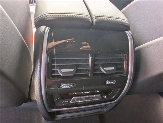 Certified 2024 BMW X6 xDrive40i w/ Premium Package image 18