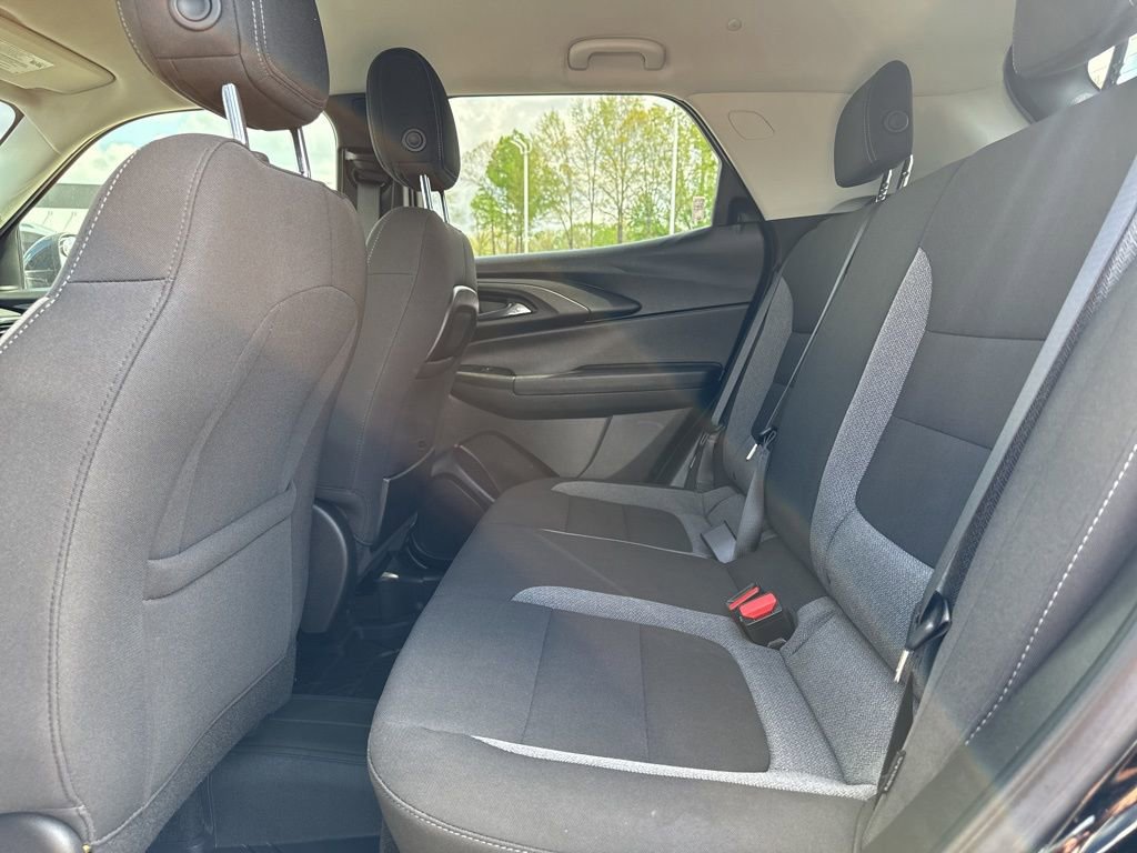 Used 2023 Chevrolet TrailBlazer LT w/ Convenience Package image 12