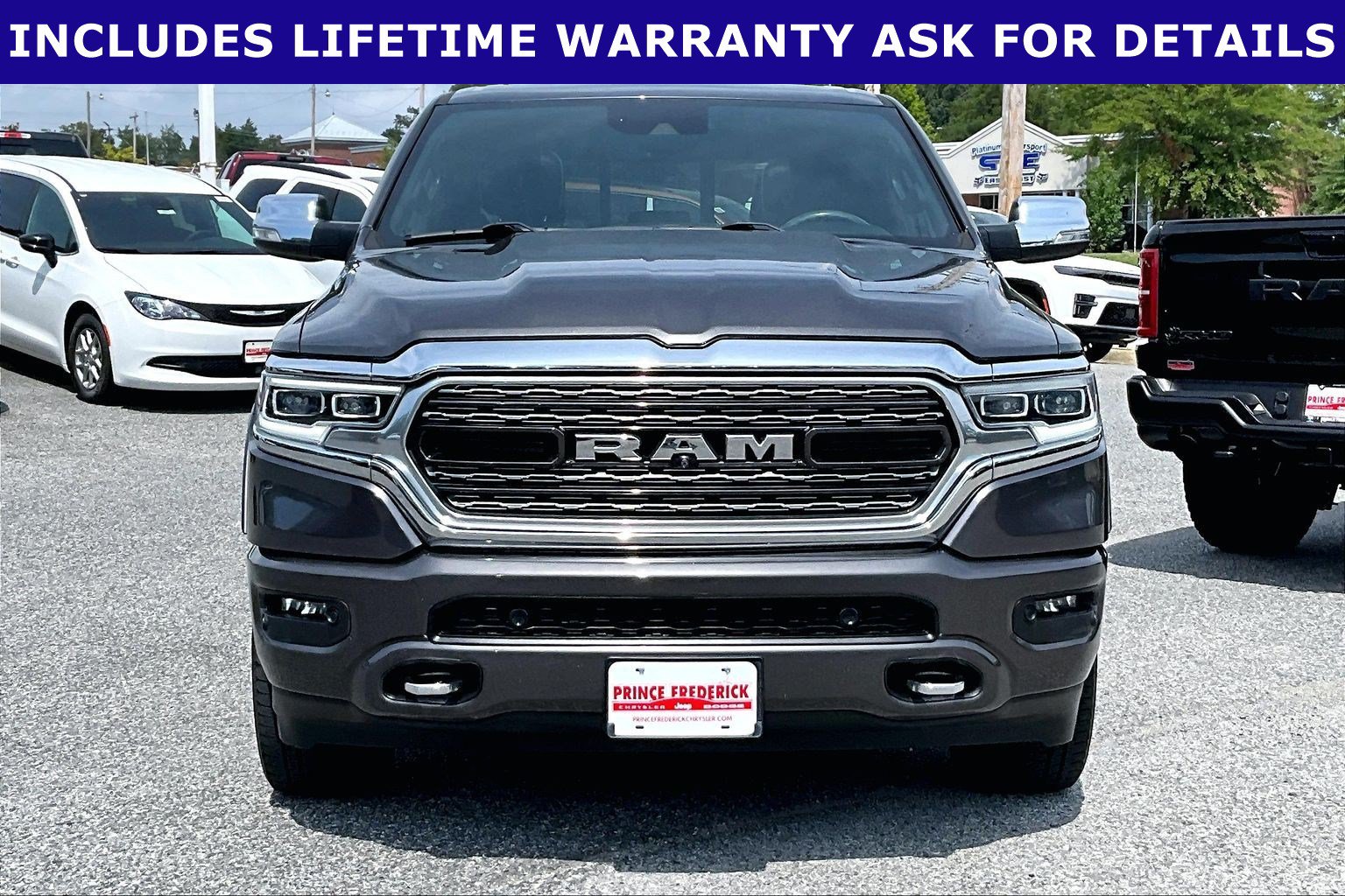 Used 2019 RAM 1500 Limited AWD/4WD image 2