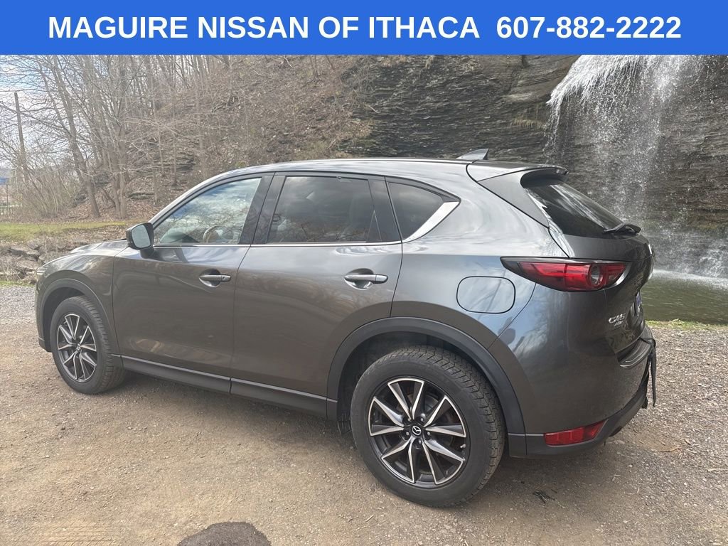 Used 2017 MAZDA CX-5 Grand Touring w/ Premium Package AWD/4WD image 3