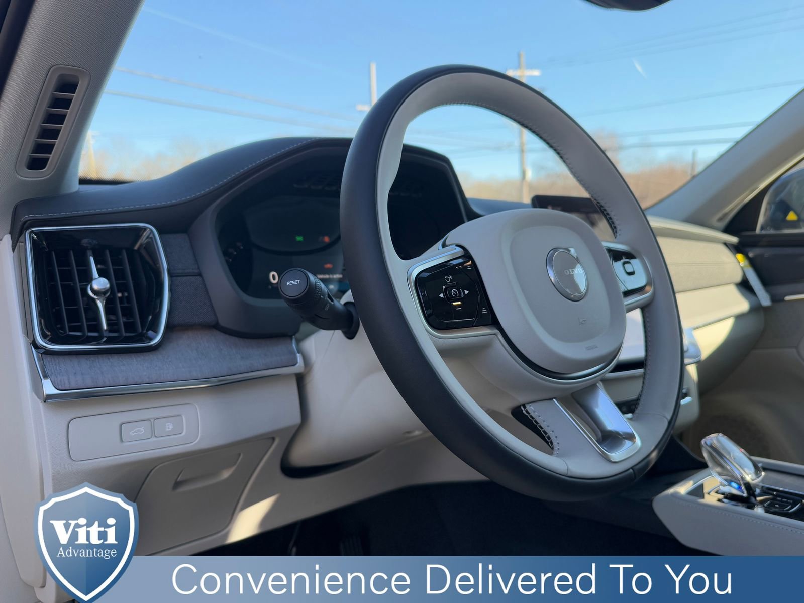 New 2026 Volvo XC90 T8 Ultra w/ Protection Package Premier image 12