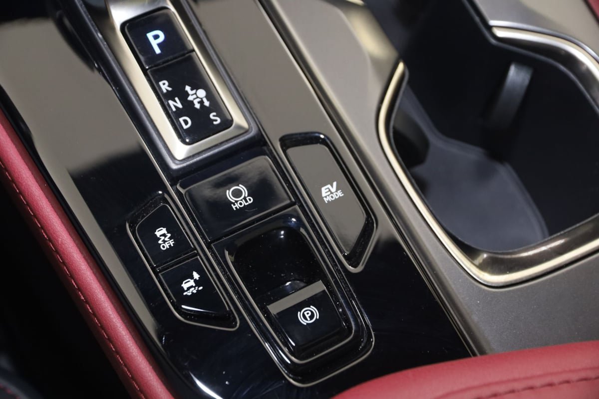 Used 2024 Lexus NX 350h AWD w/ Premium Package image 25
