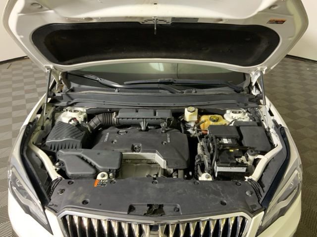 Used 2018 Buick Envision Essence image 42