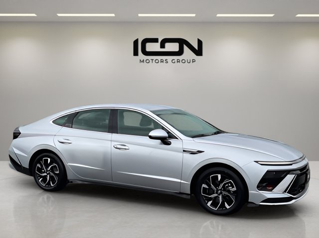 Used 2025 Hyundai Sonata SEL FWD image 5