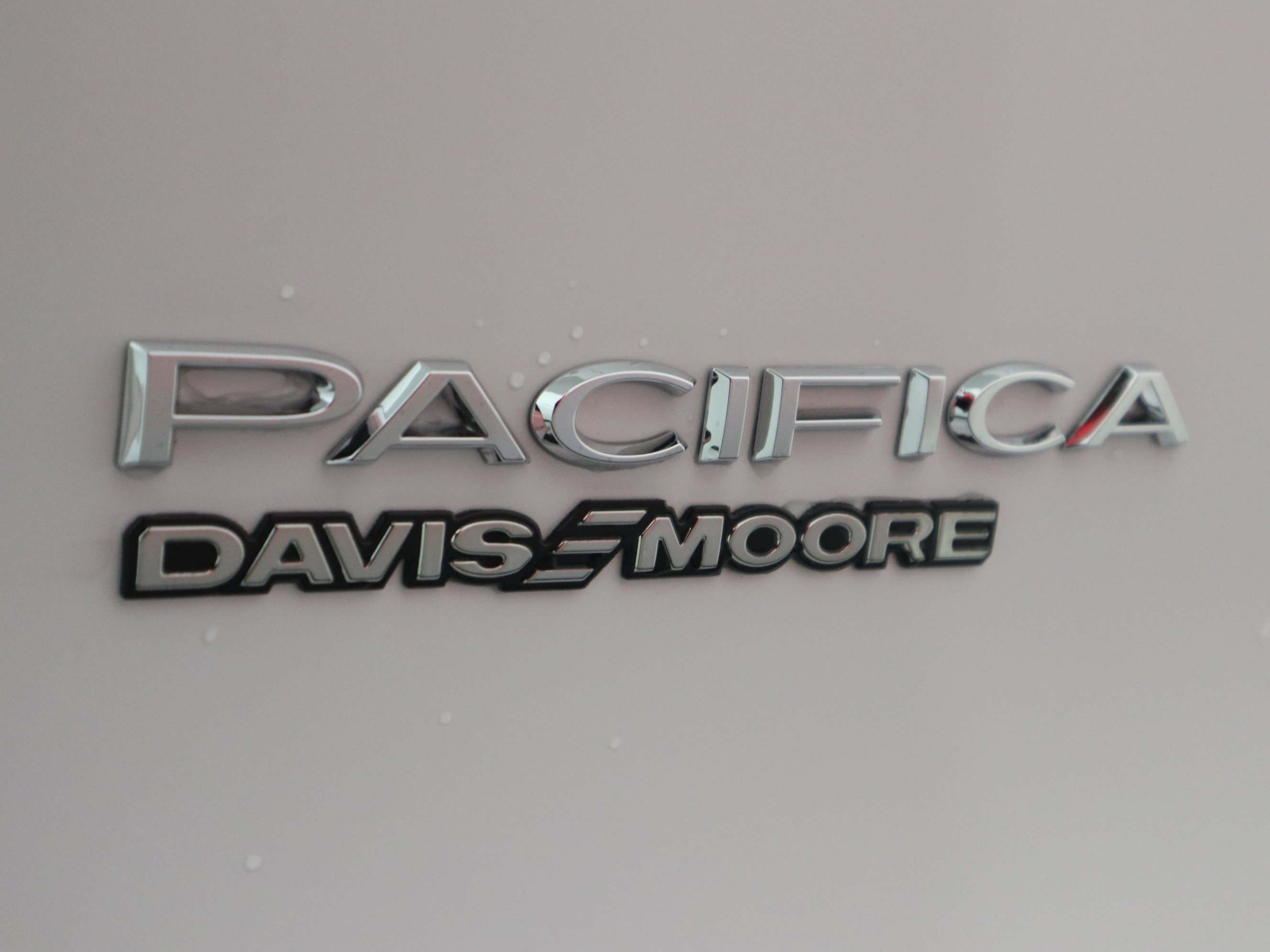 New 2026 Chrysler Pacifica Select image 37