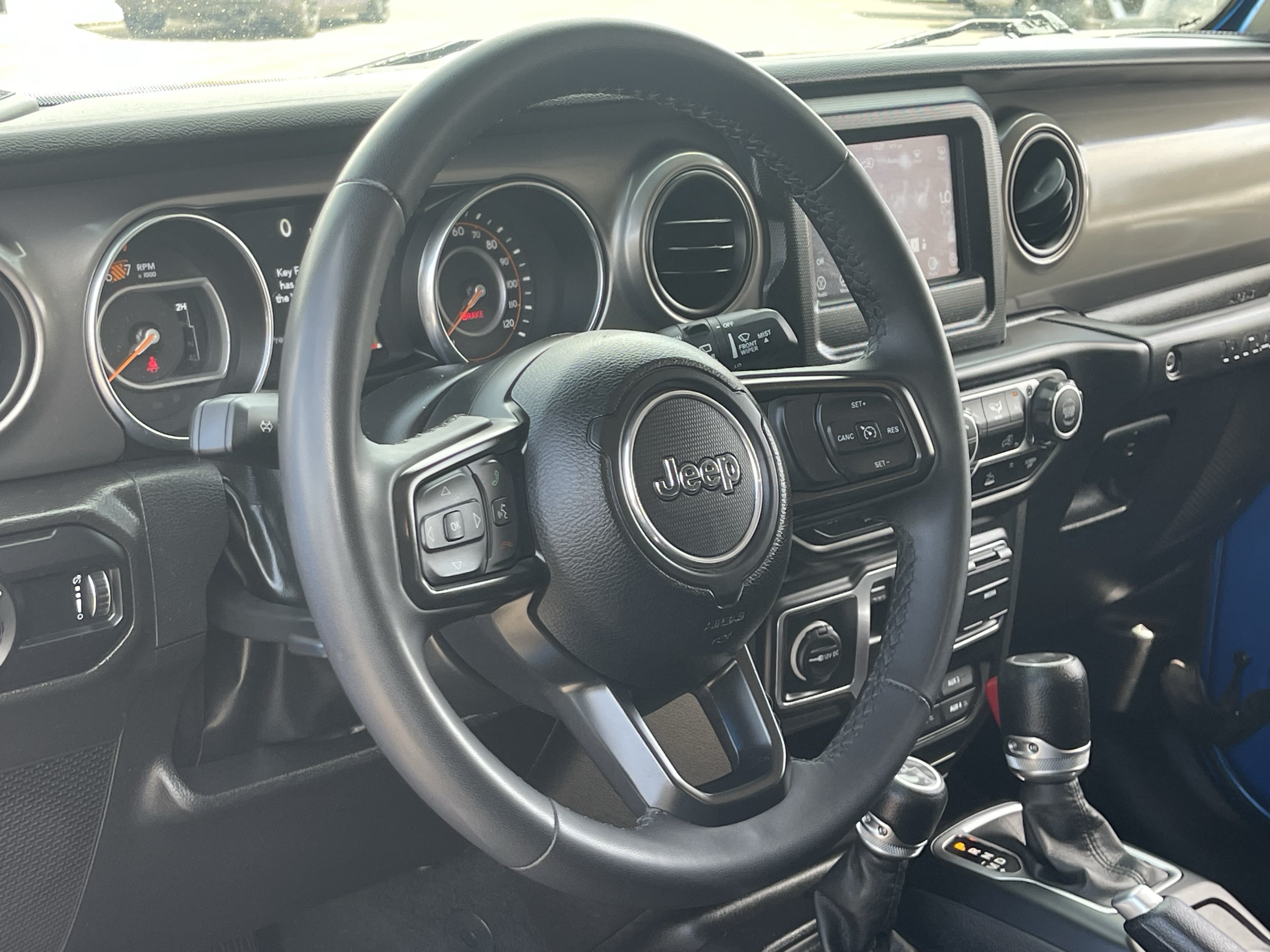 Certified 2023 Jeep Wrangler Sport AWD/4WD image 19