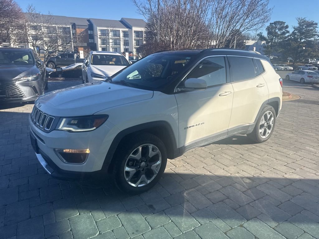 Used 2018 Jeep Compass Limited w/ Navigation Group image 21