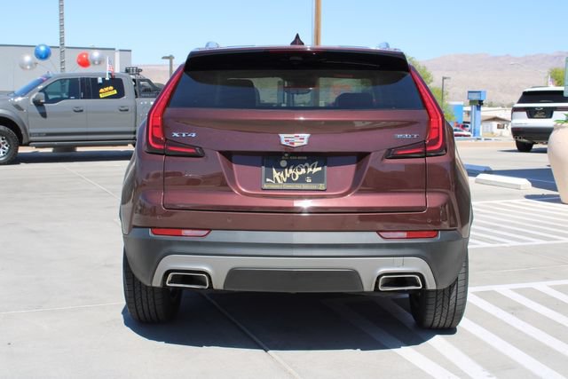 Used 2022 Cadillac XT4 Premium Luxury w/ Technology Package FWD image 4