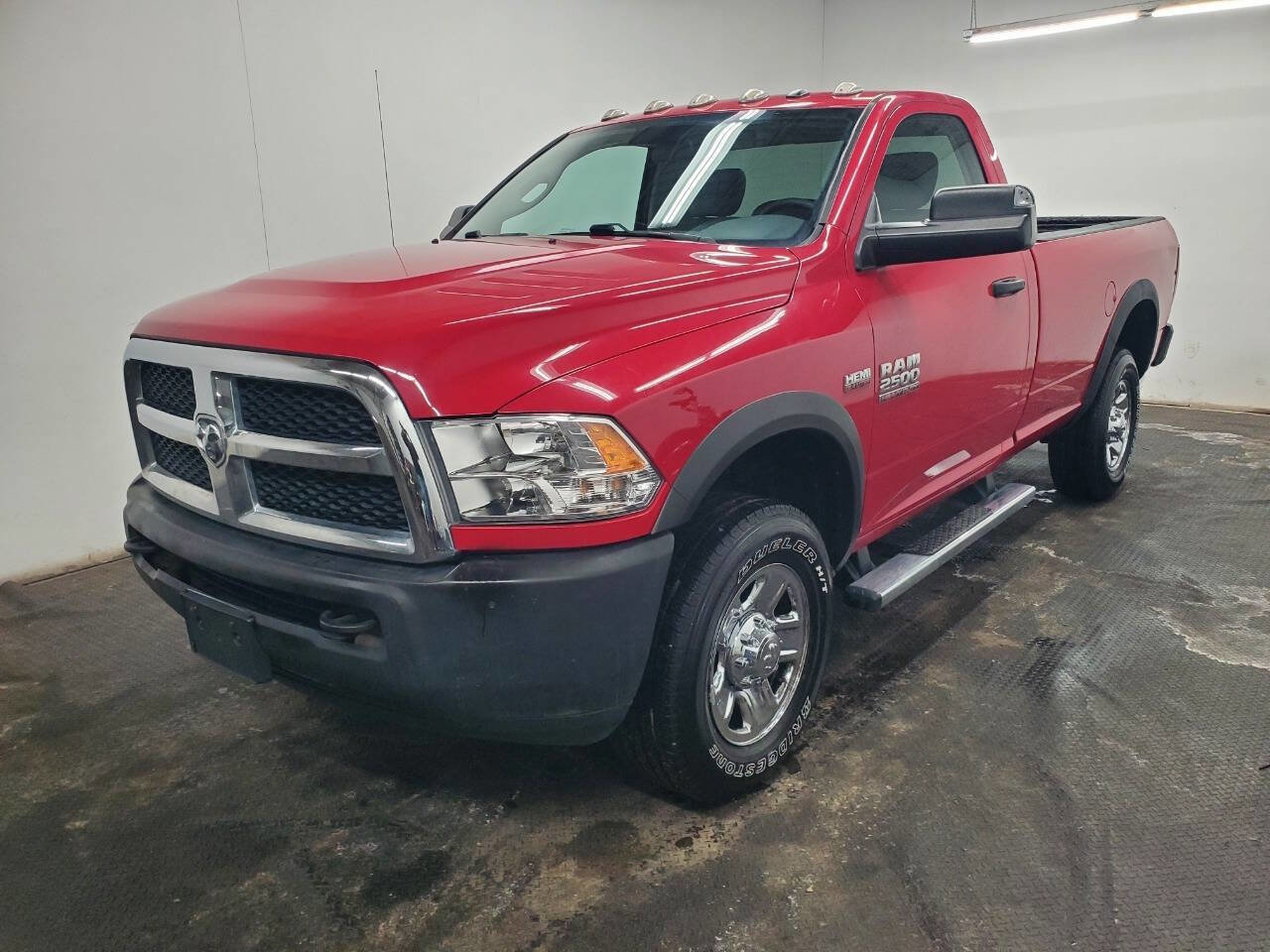 Used 2018 RAM 2500 Tradesman w/ Chrome Appearance Group AWD/4WD image 1