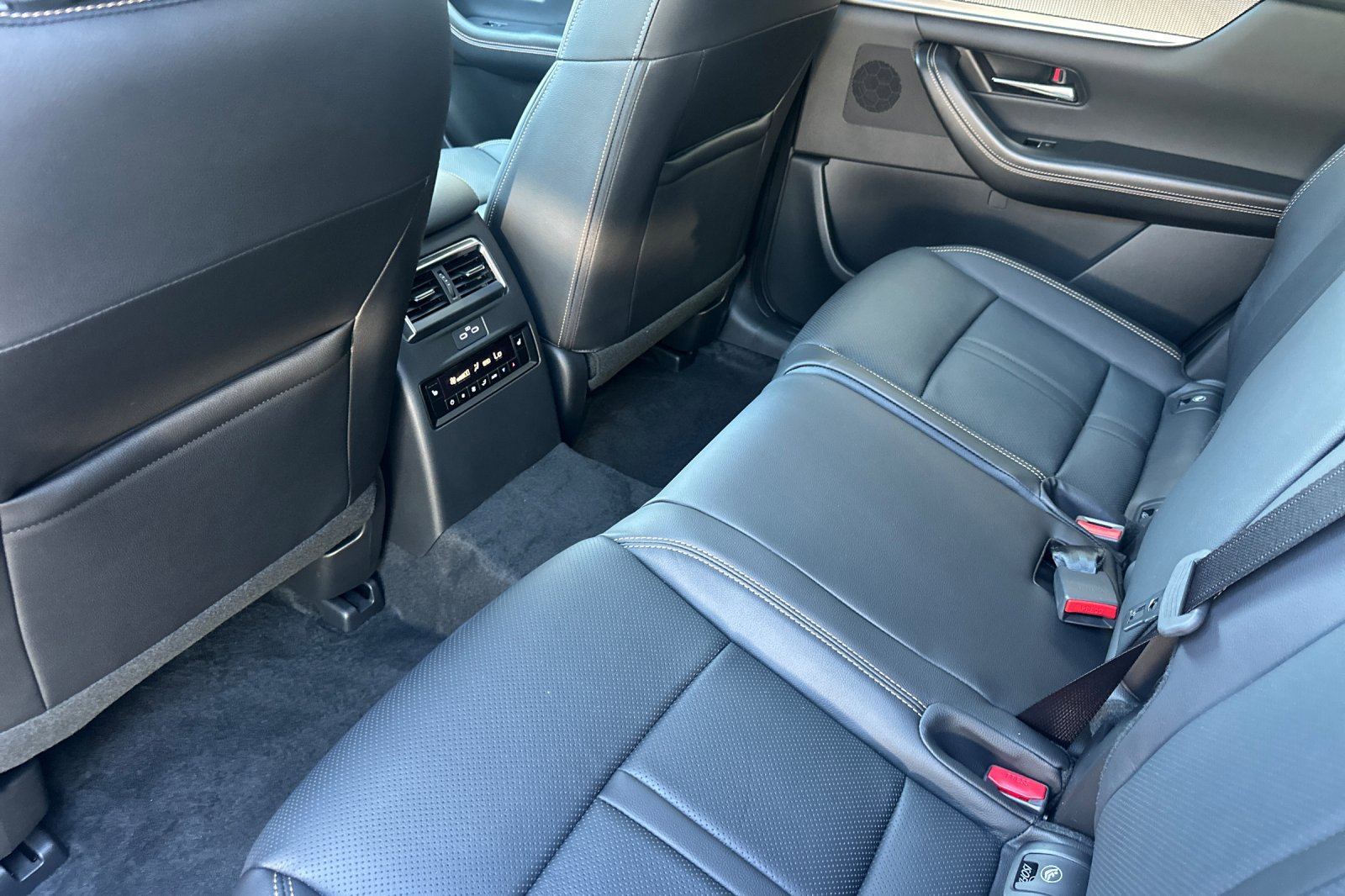 New 2026 MAZDA CX-90 3.3 Turbo w/ Preferred Package image 13