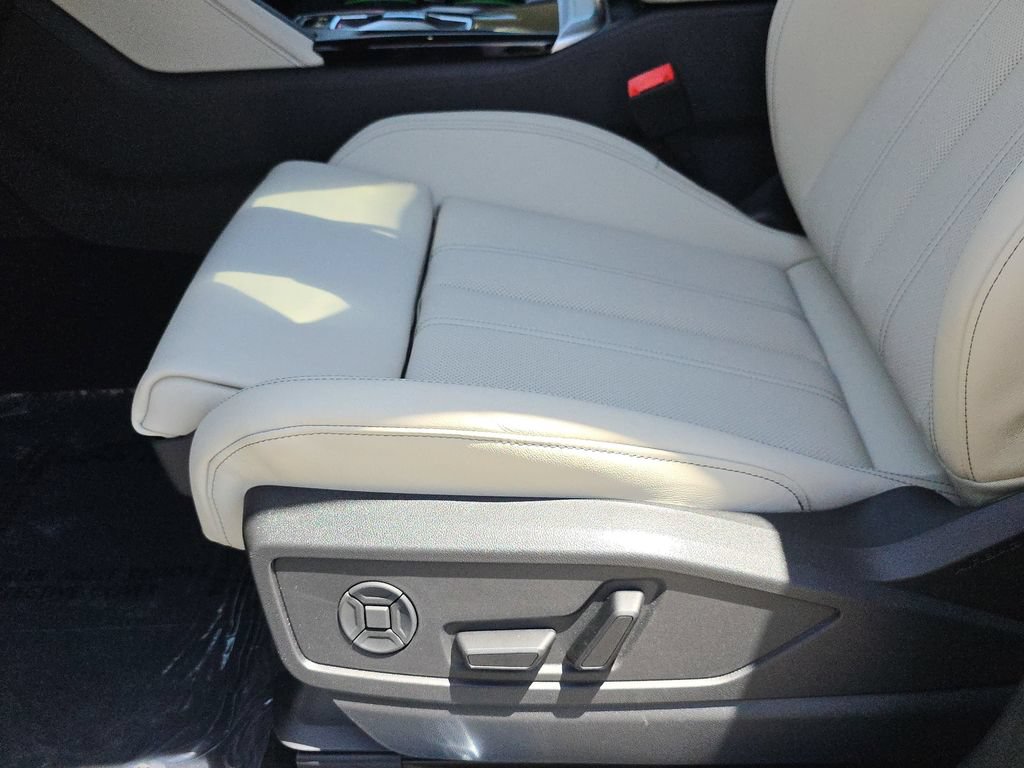 New 2026 Audi Q5 Premium AWD/4WD image 17