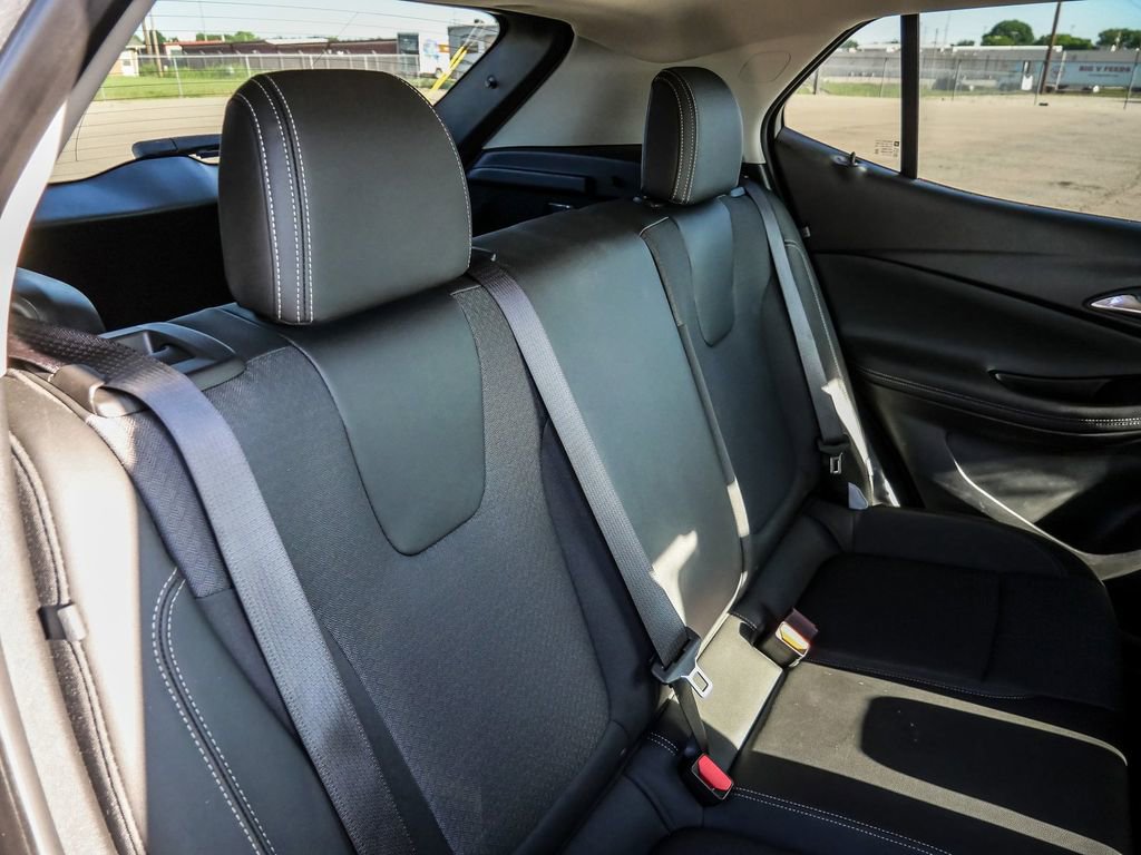 Used 2025 Buick Encore GX Preferred FWD image 19