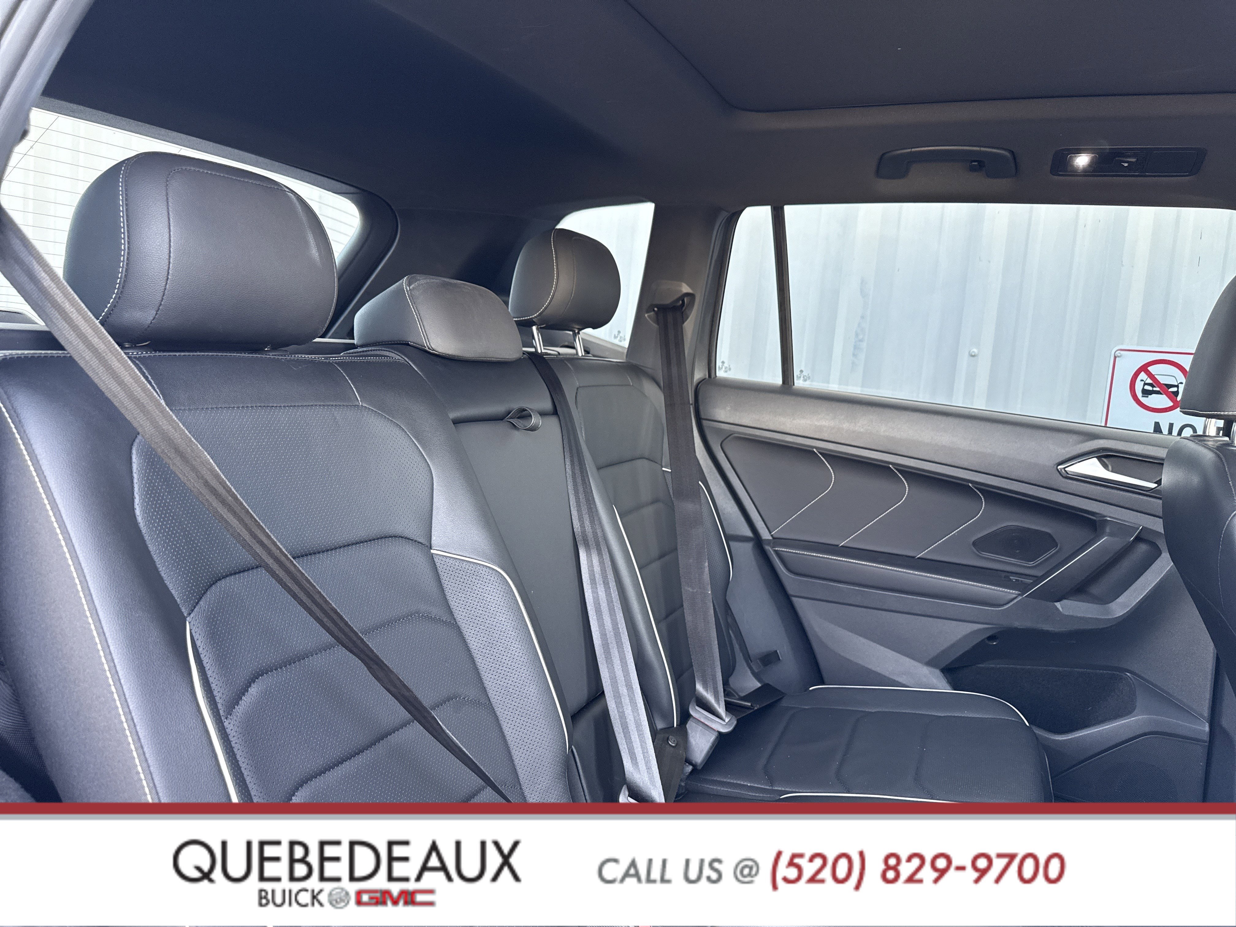 Used 2022 Volkswagen Tiguan SEL R-Line image 38