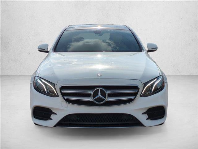 Used 2017 Mercedes-Benz E 300 image 2