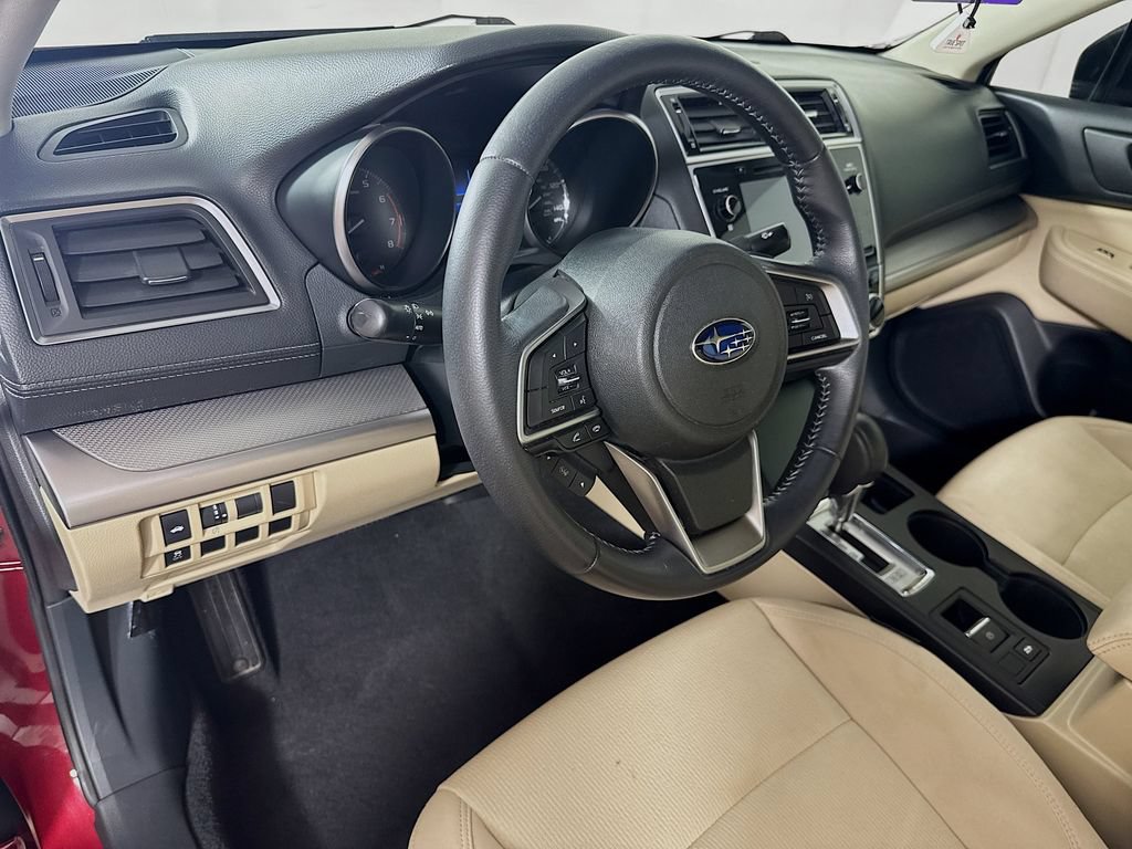 Used 2018 Subaru Legacy 2.5i Premium w/ Moonroof Package AWD/4WD image 9