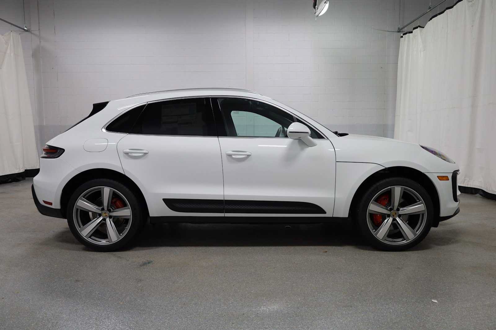 New 2026 Porsche Macan S AWD/4WD image 10
