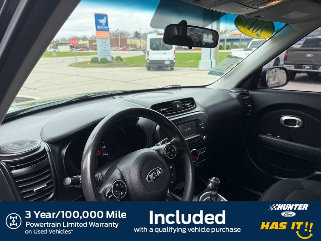 Used 2017 Kia Soul + image 2