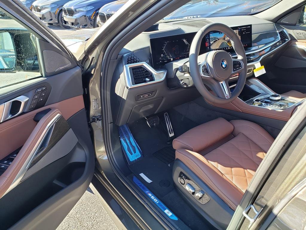 New 2026 BMW X6 M60i image 6