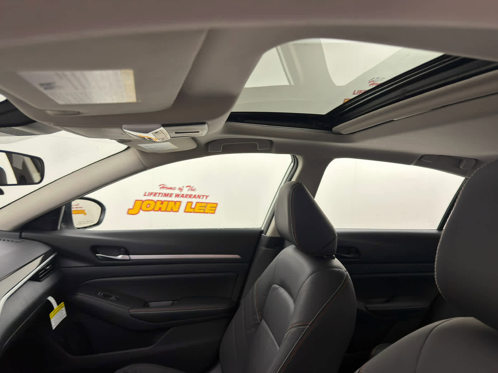 New 2026 Nissan Altima 2.5 SR w/ SR Premium Package image 15