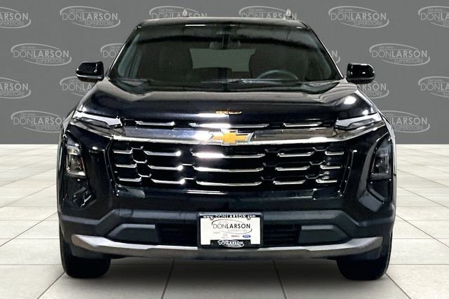Used 2026 Chevrolet Equinox LT image 2