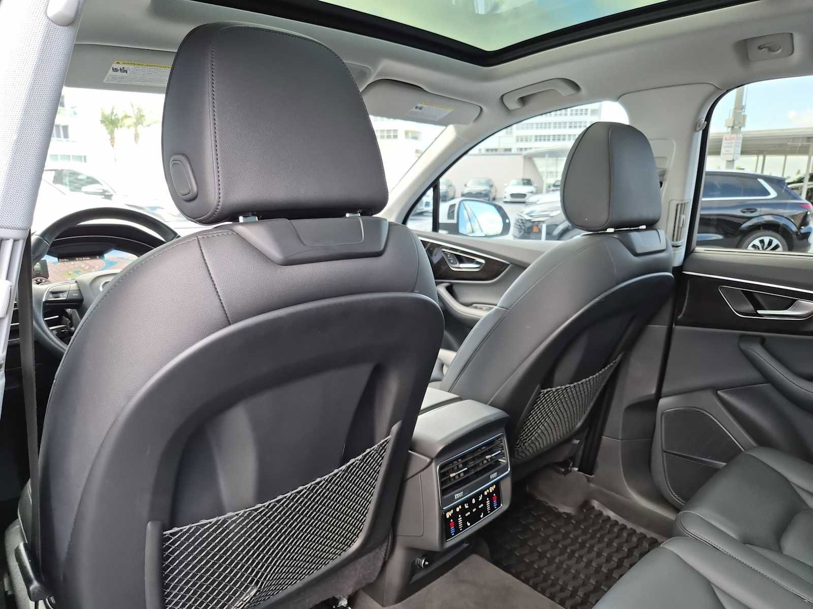 Certified 2023 Audi Q7 2.0T Premium Plus w/ Premium Plus Package AWD/4WD image 17