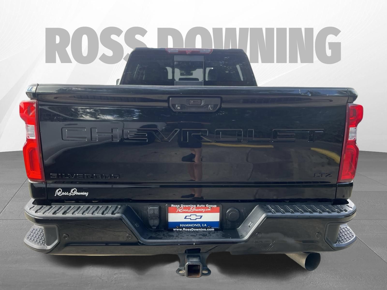 Used 2022 Chevrolet Silverado 3500 LTZ w/ LTZ Plus Package AWD/4WD image 5