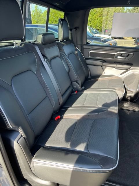 Used 2025 RAM 1500 Laramie AWD/4WD image 12