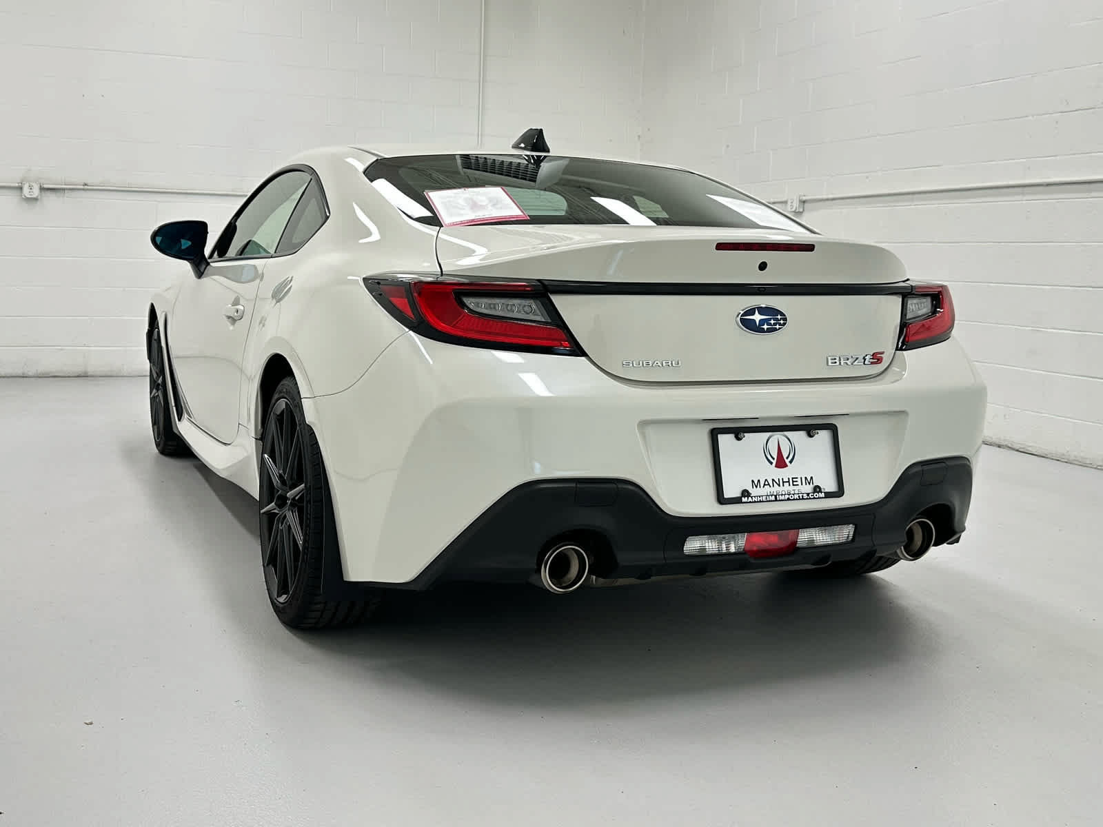 Used 2025 Subaru BRZ tS RWD image 8