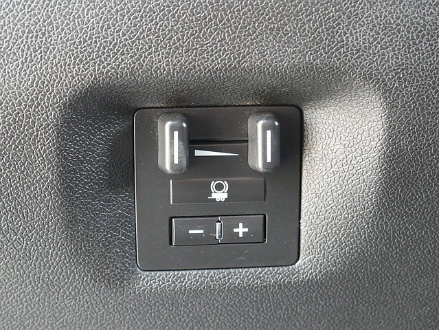 Used 2014 Chevrolet Silverado 2500 LTZ w/ LTZ Plus Package image 27