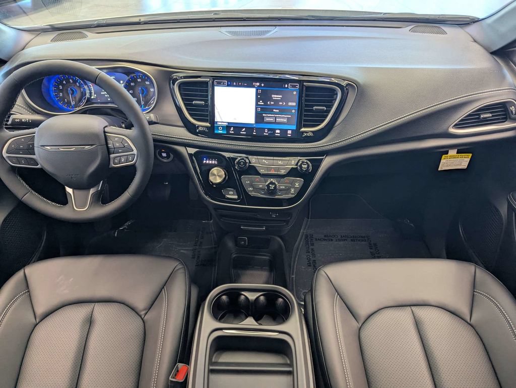 New 2027 Chrysler Pacifica Select w/ Family Tech Group FWD image 13