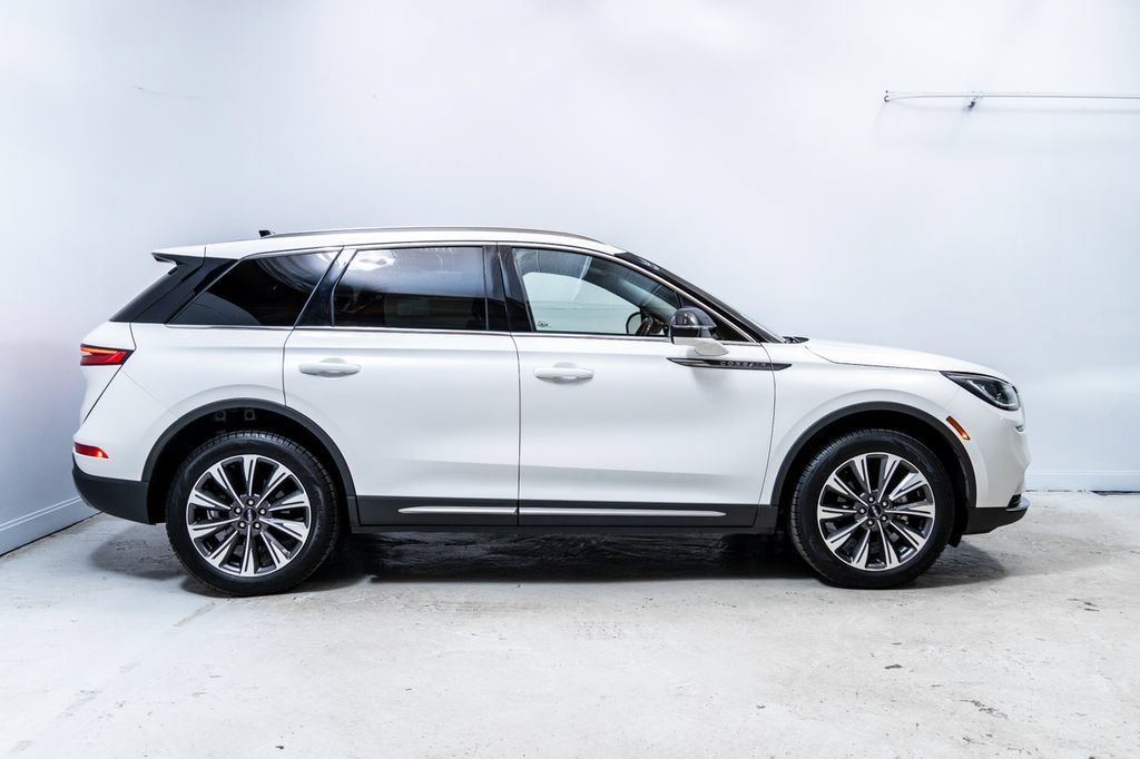 Used 2022 Lincoln Corsair Reserve w/ Elements Package AWD/4WD image 8