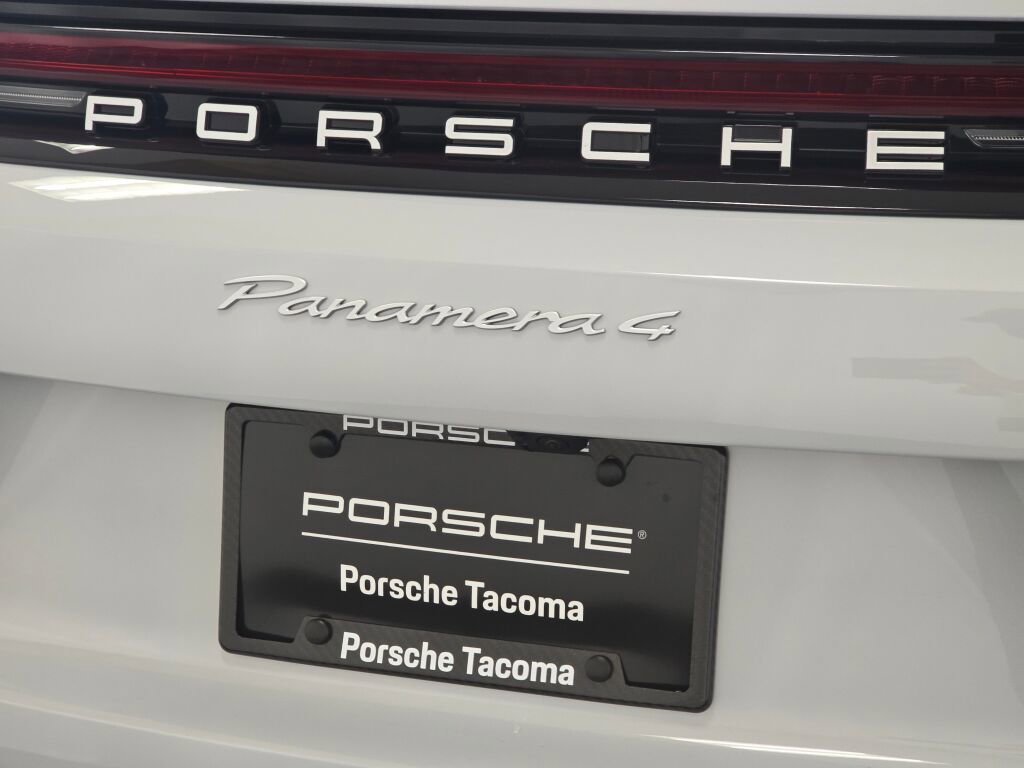 New 2025 Porsche Panamera 4 image 21