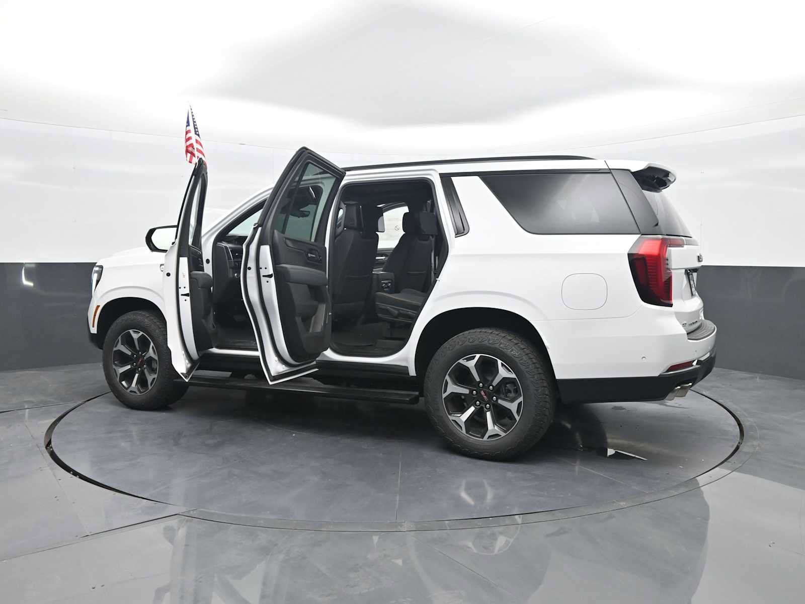 New 2026 GMC Yukon AT4 w/ AT4 Premium Plus Package AWD/4WD image 60