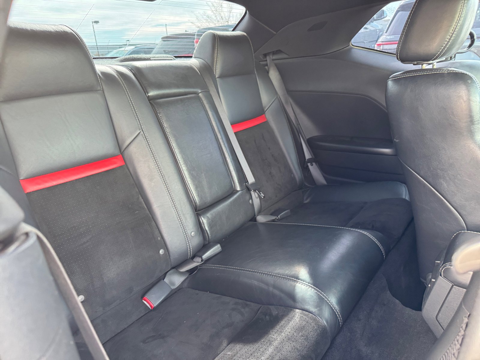Used 2009 Dodge Challenger SRT8 w/ SRT Option Group II image 31