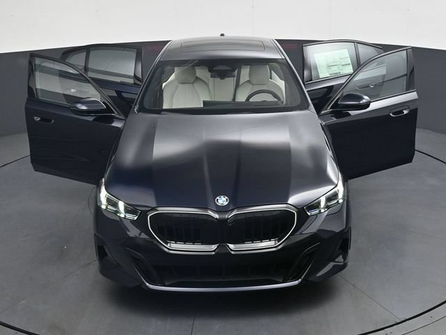 New 2027 BMW 540i xDrive w/ M Sport Package AWD/4WD image 45
