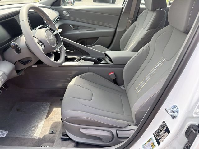 New 2026 Hyundai Elantra Sport w/ Cargo Package FWD image 15