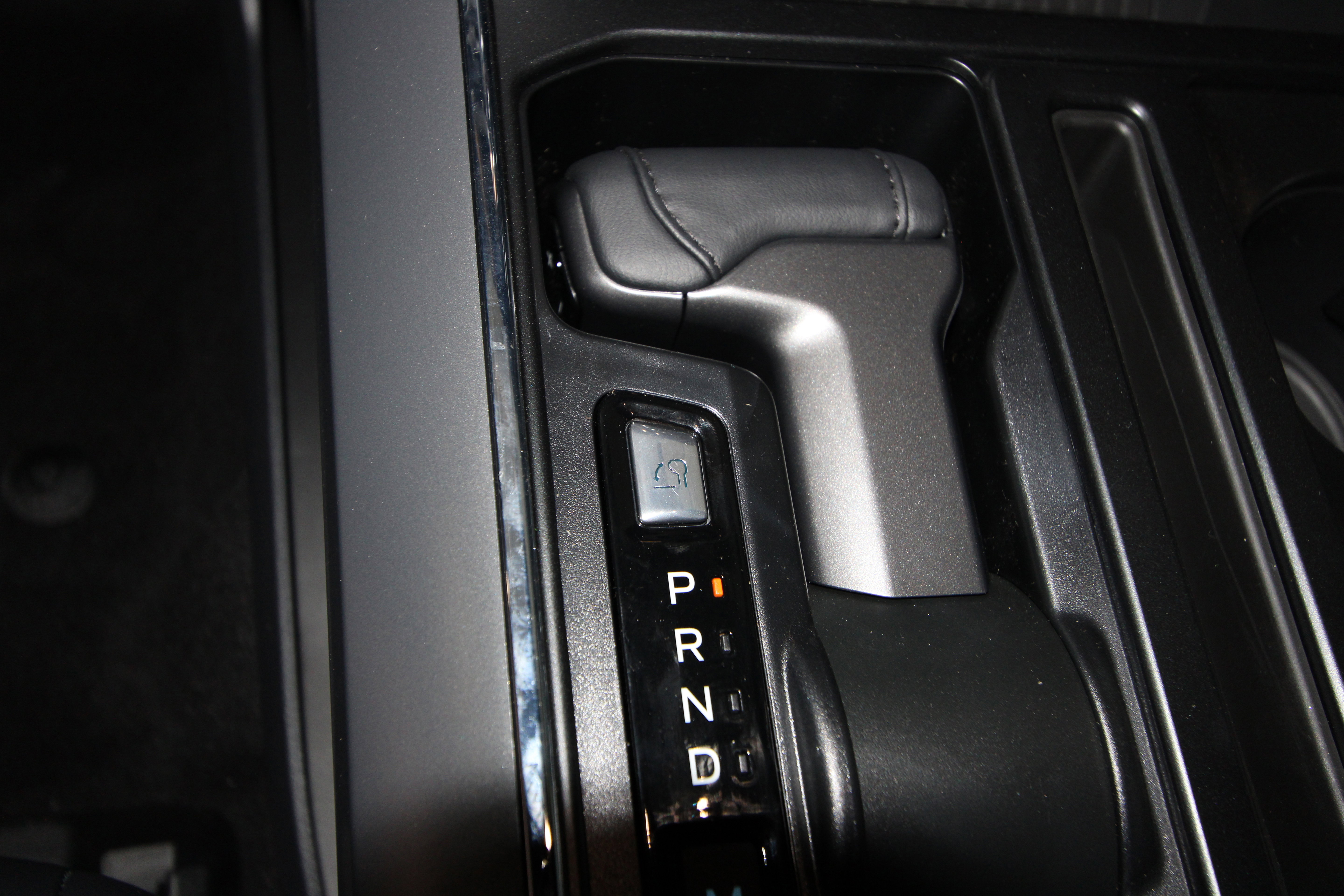 New 2025 Ford F150 XLT w/ Equipment Group 303A High image 16