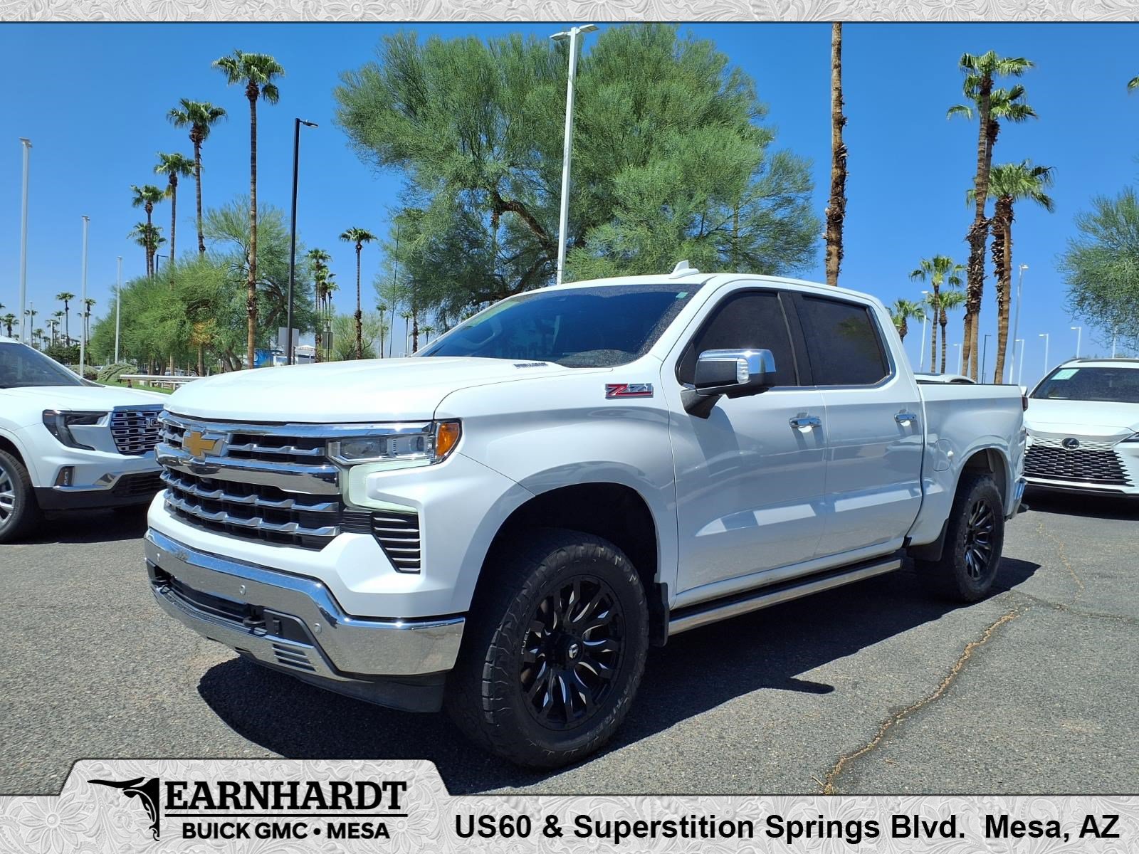 Used 2022 Chevrolet Silverado 1500 LTZ w/ Technology Package AWD/4WD image 1